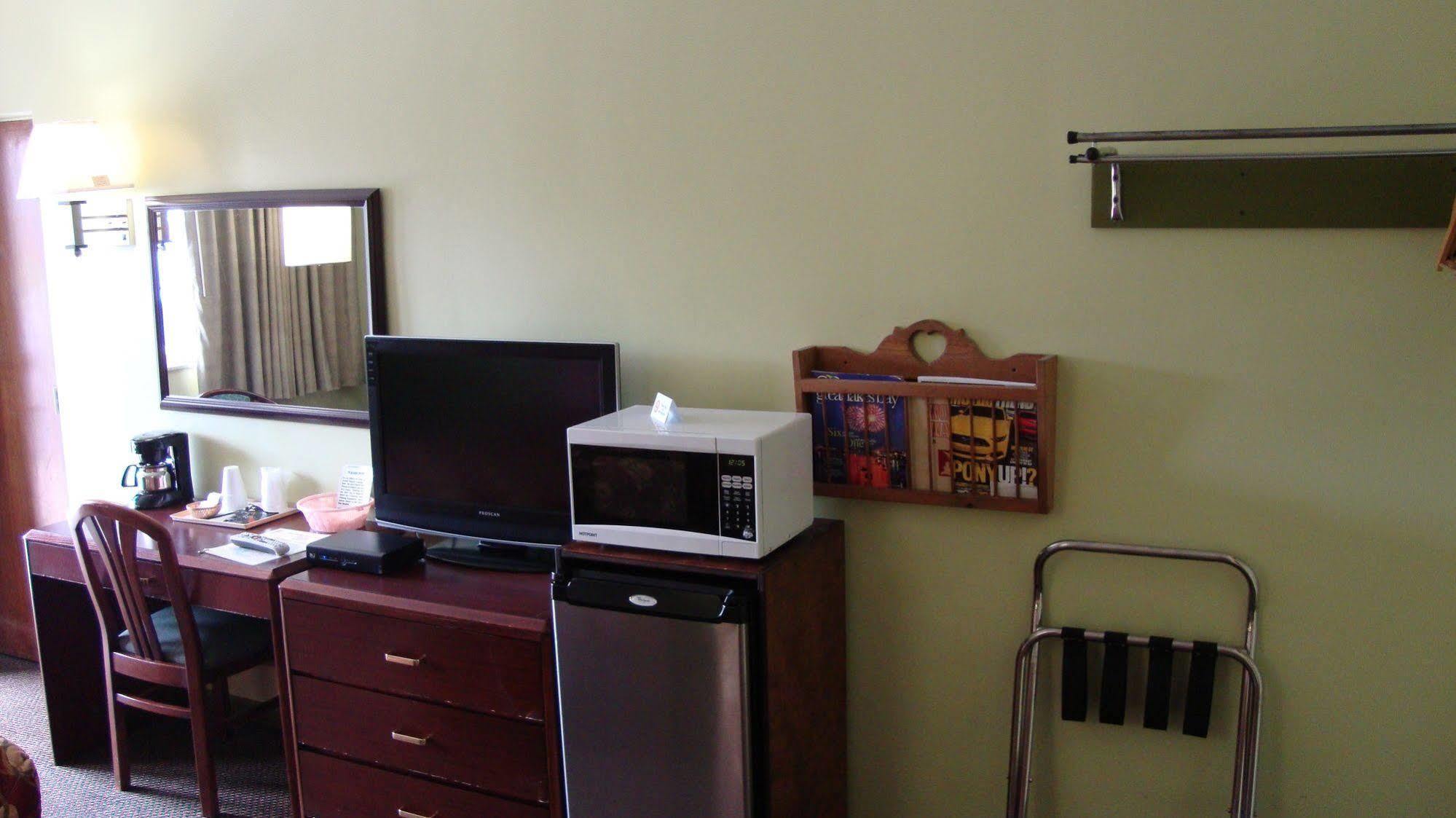 Pinconning Trail Inn Motel Luaran gambar