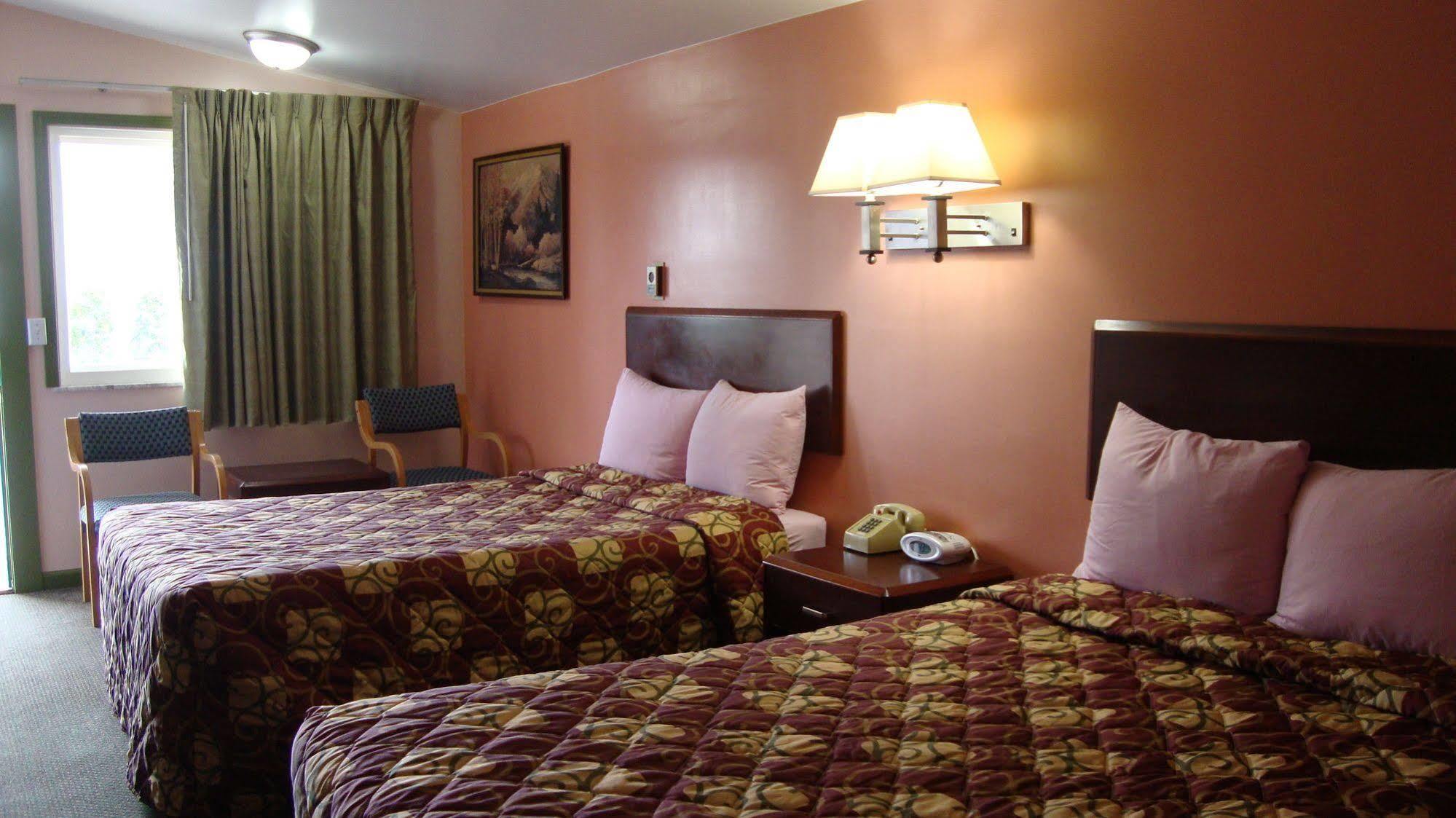 Pinconning Trail Inn Motel Luaran gambar